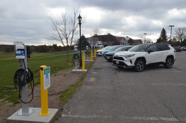 Elbilsladdning på golfklubben utan huvudvärk: Så rullar du ut Zaptec Pro MID steg för steg